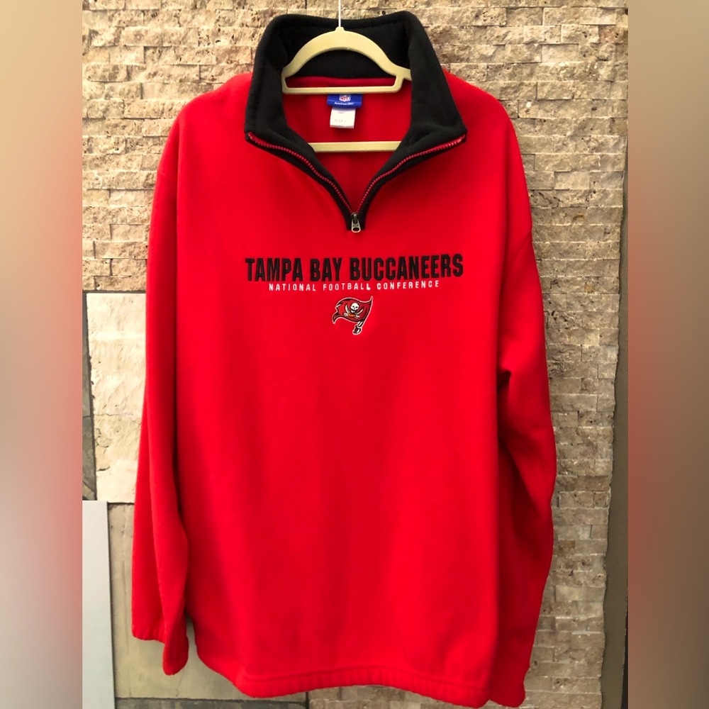 NFL Tampa Bay Buccaneers Mock Neck Zip Up Fleece- Excellent Condition! XL
